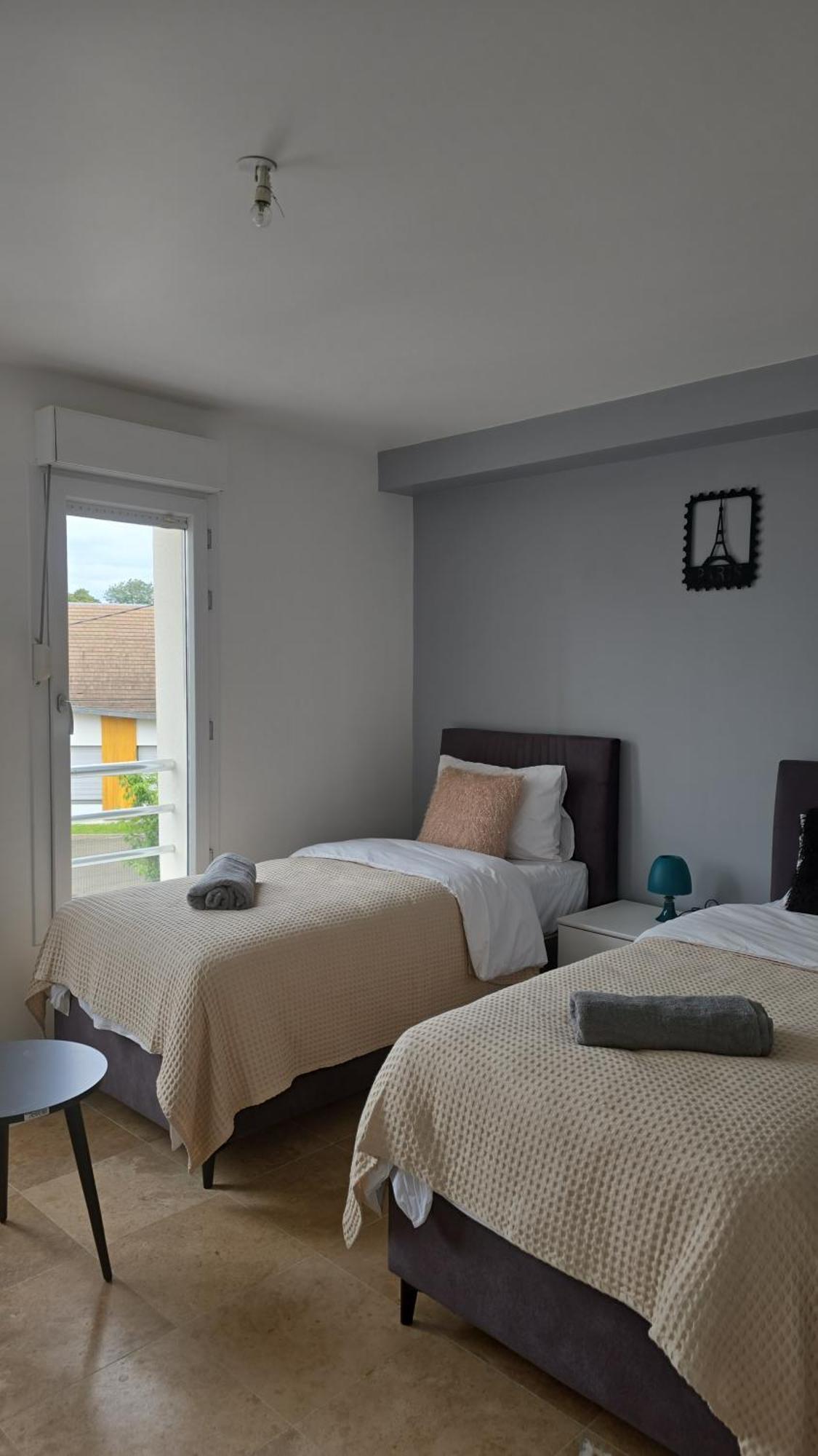 Appart'City Village Trappes Room photo